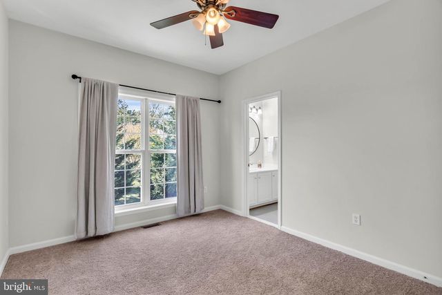 39 RIVER RIDGE LN, Fredericksburg, VA 22406