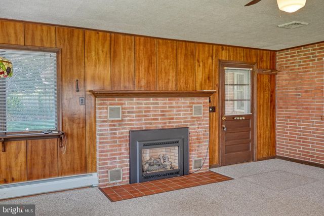 1315 FONDERWHITE RD, Lebanon, PA 17042