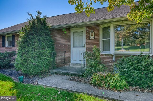 1315 FONDERWHITE RD, Lebanon, PA 17042
