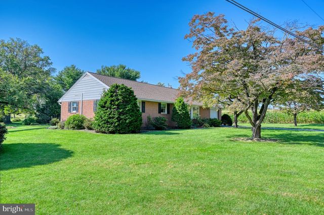 1315 FONDERWHITE RD, Lebanon, PA 17042