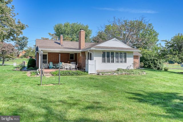 1315 FONDERWHITE RD, Lebanon, PA 17042