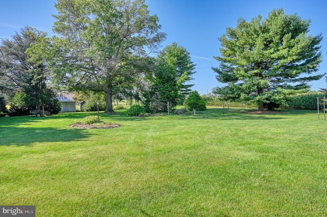 1315 FONDERWHITE RD, Lebanon, PA 17042