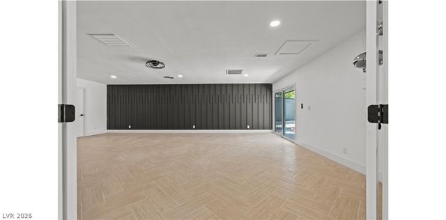4501 Woodcrest Road, Las Vegas, NV 89121