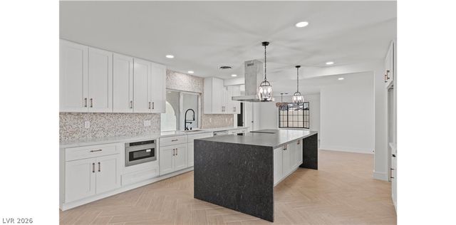 4501 Woodcrest Road, Las Vegas, NV 89121