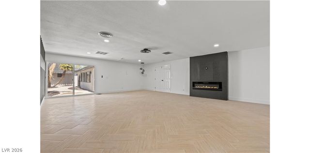 4501 Woodcrest Road, Las Vegas, NV 89121