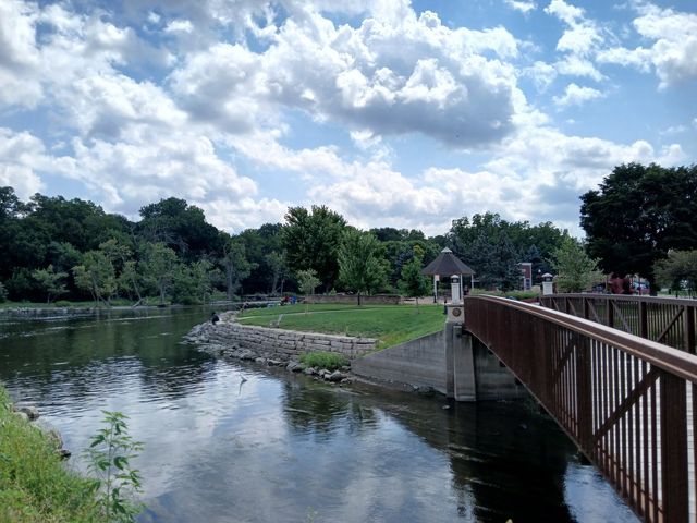 1010 Fox Run Lane, Algonquin, IL 60102