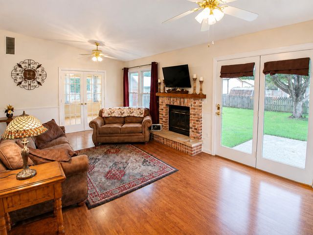 1010 Fox Run Lane, Algonquin, IL 60102