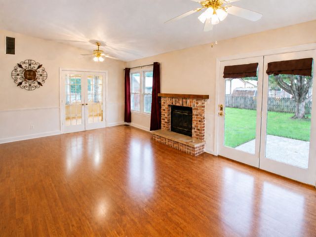1010 Fox Run Lane, Algonquin, IL 60102