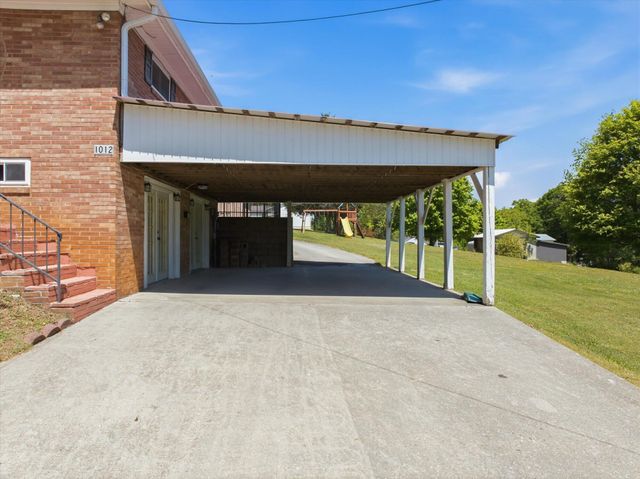 1012 Bennett Street, Sweetwater, TN 37874