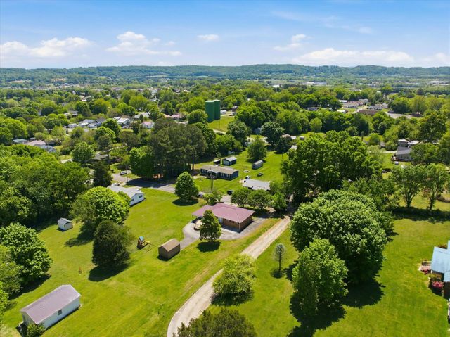 1012 Bennett Street, Sweetwater, TN 37874
