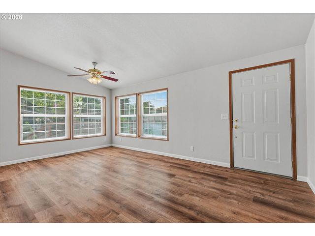 8300 Ne QUATAMA St 133, Hillsboro, OR 97006