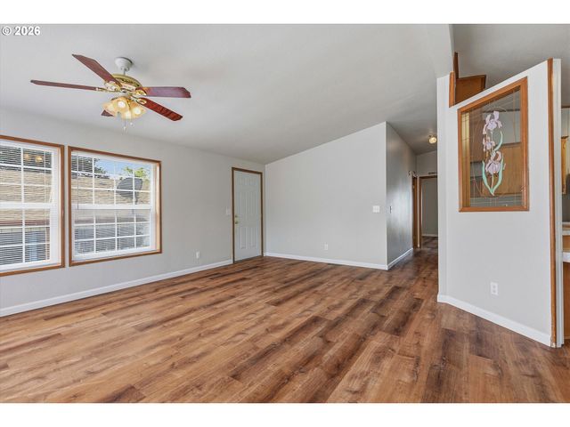 8300 Ne QUATAMA St 133, Hillsboro, OR 97006