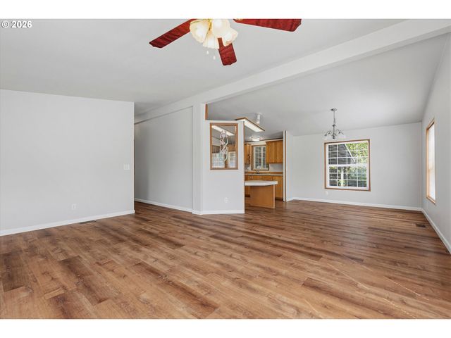 8300 Ne QUATAMA St 133, Hillsboro, OR 97006