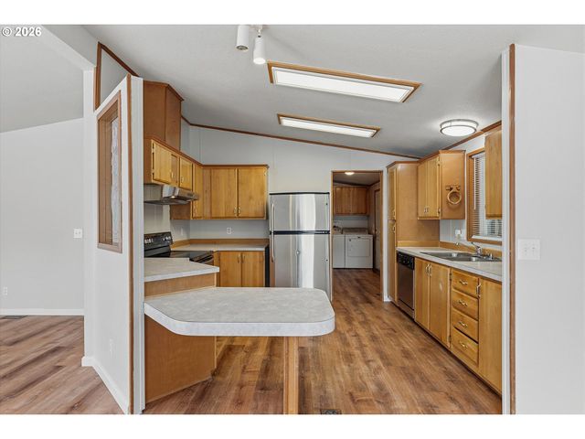 8300 Ne QUATAMA St 133, Hillsboro, OR 97006