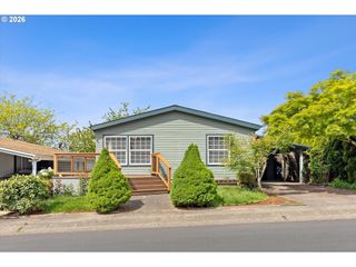 8300 Ne QUATAMA St 133, Hillsboro, OR 97006
