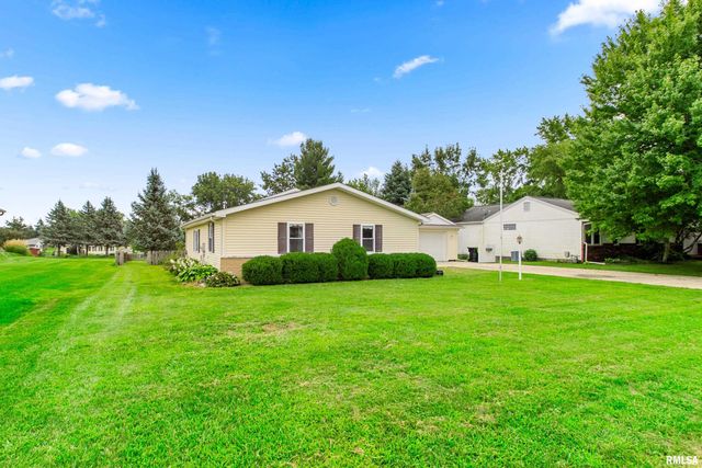 221 S CUMMINGS Lane, Washington, IL 61571