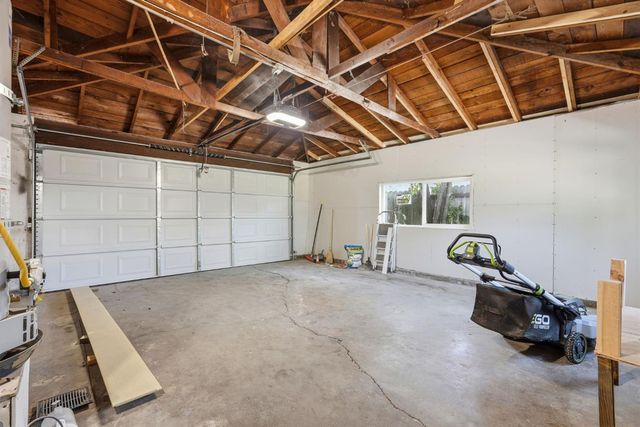 6907 7th Ave, Rio Linda, CA 95673