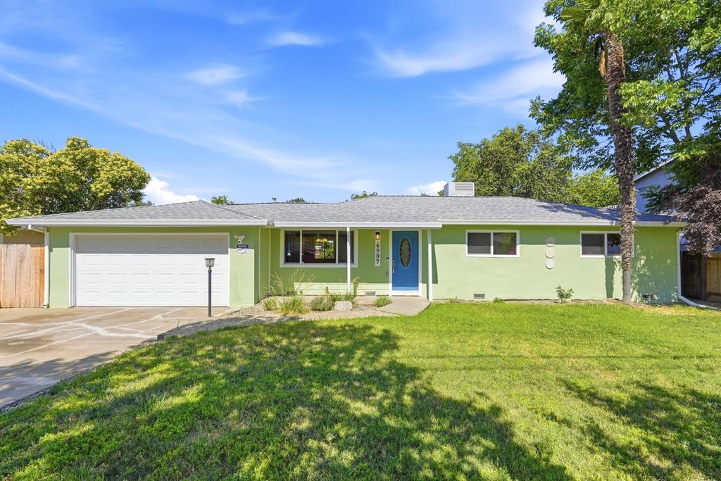 6907 7th Ave, Rio Linda, CA 95673