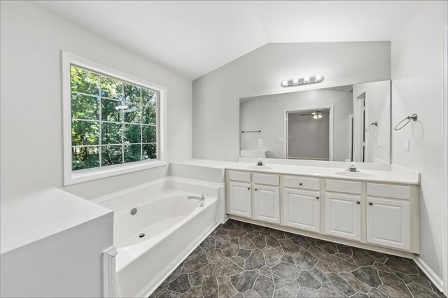 390 Oak Vista Court, Lawrenceville, GA 30044