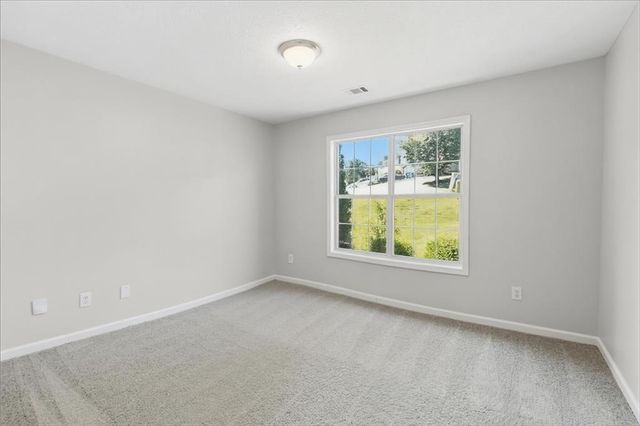 390 Oak Vista Court, Lawrenceville, GA 30044
