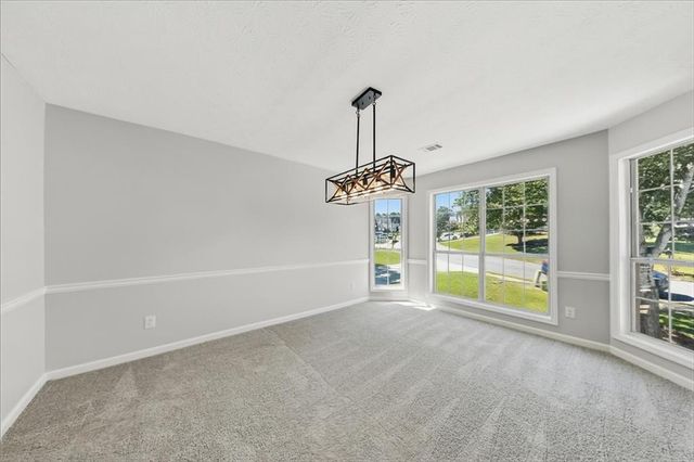 390 Oak Vista Court, Lawrenceville, GA 30044