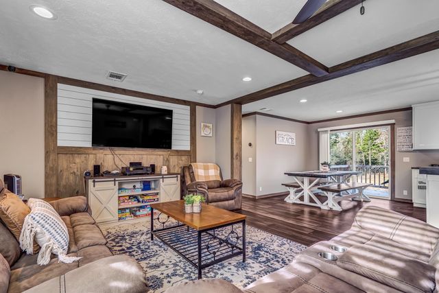 2846 Overlook Drive, Caldwell, TX 77836