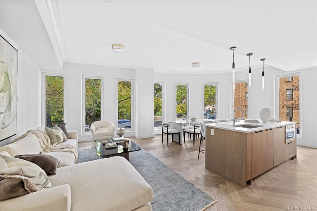 78-29 Austin Street 502, Forest Hills, NY 11375