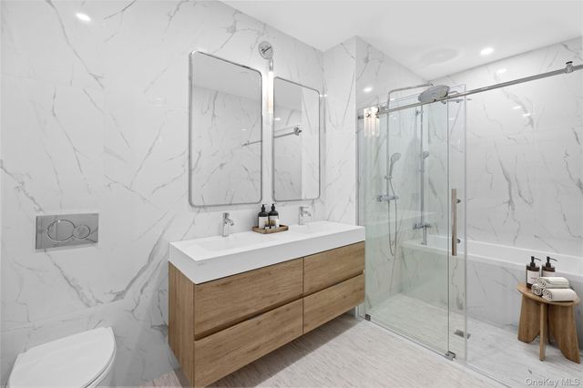 78-29 Austin Street 502, Forest Hills, NY 11375