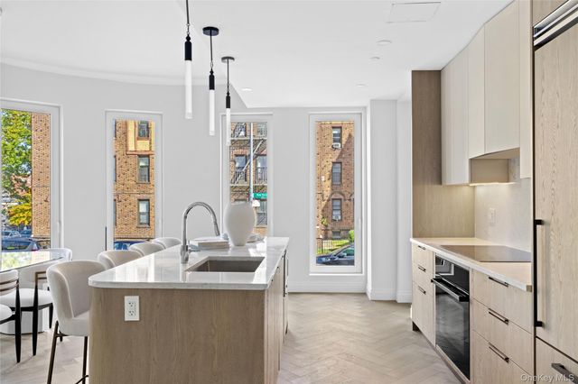 78-29 Austin Street 502, Forest Hills, NY 11375