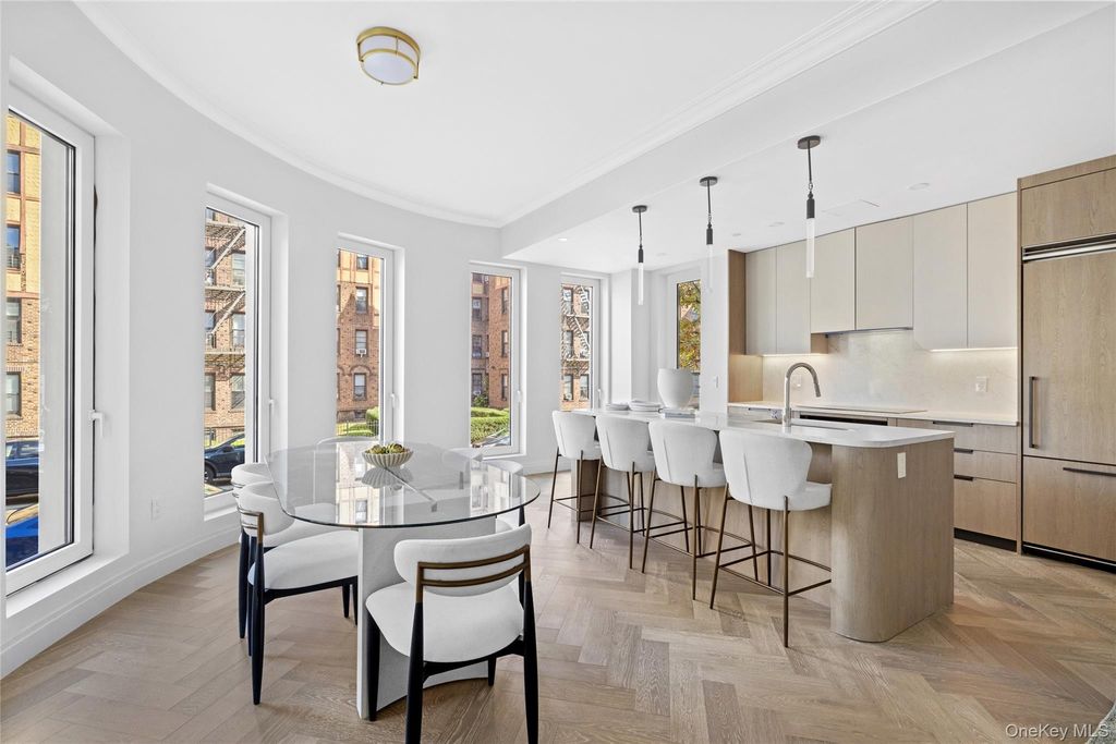 78-29 Austin Street 502, Forest Hills, NY 11375