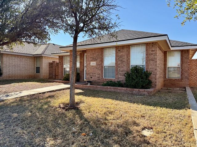 2811 Sunburst Dr, Midland, TX 79707