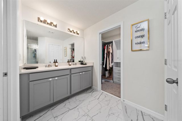 10239 HIGHLINE CREST STREET, Orlando, FL 32832