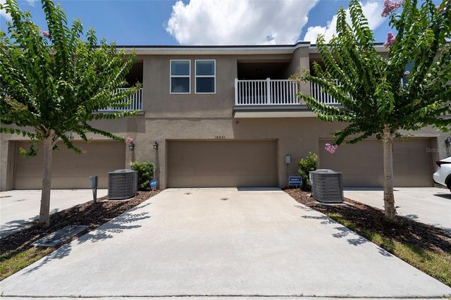 10239 HIGHLINE CREST STREET, Orlando, FL 32832