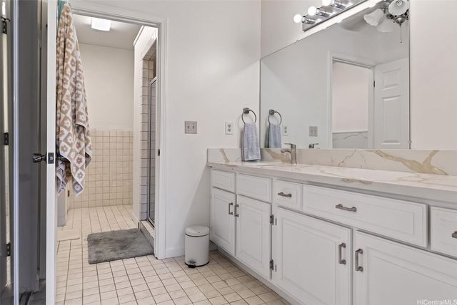 5207 Poola Street, Honolulu, HI 96821