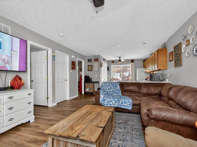 702-728 Parkway Avenue, Harrodsburg, KY 40330