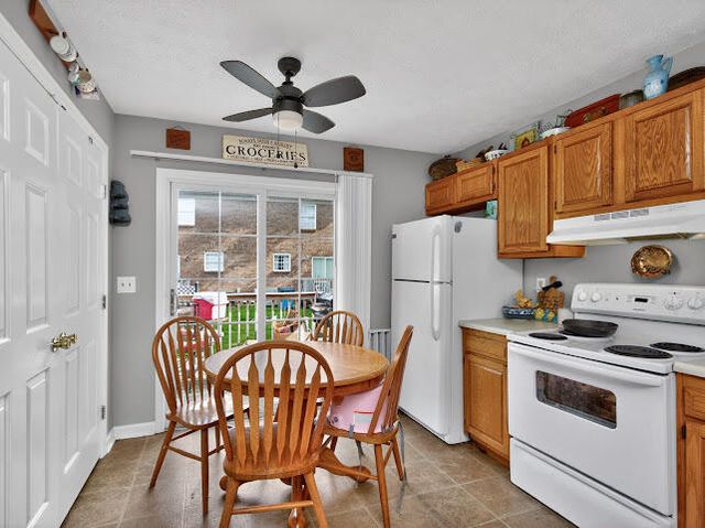 702-728 Parkway Avenue, Harrodsburg, KY 40330