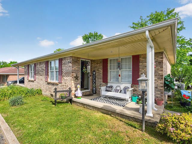 702-728 Parkway Avenue, Harrodsburg, KY 40330