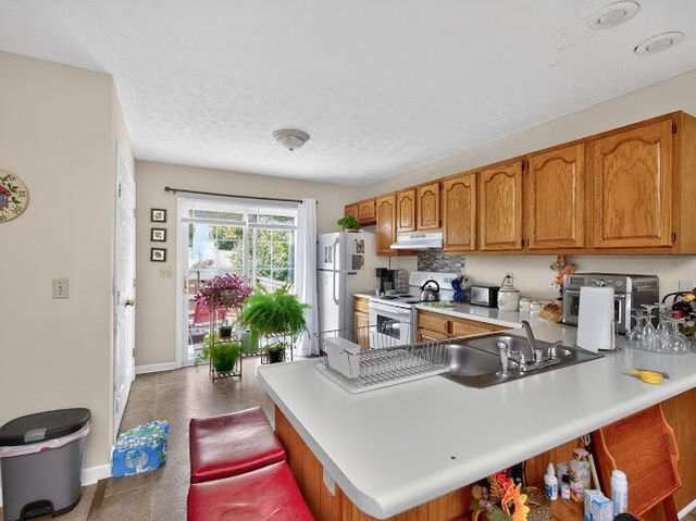 702-728 Parkway Avenue, Harrodsburg, KY 40330