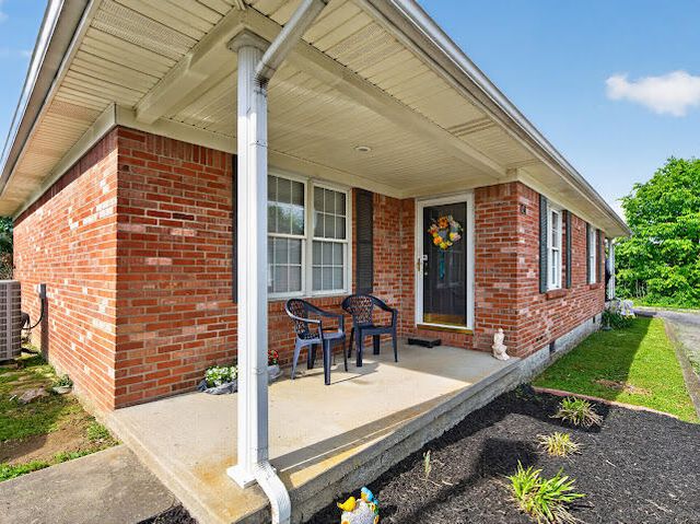 702-728 Parkway Avenue, Harrodsburg, KY 40330