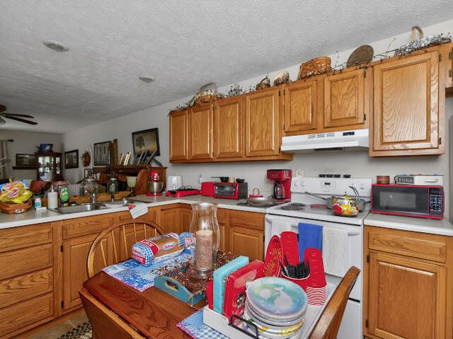 702-728 Parkway Avenue, Harrodsburg, KY 40330