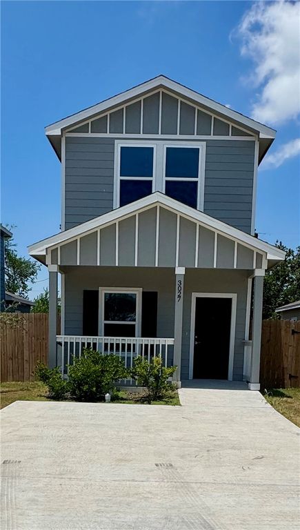 3025 Sabinas St, Corpus Christi, TX 78405 — exterior