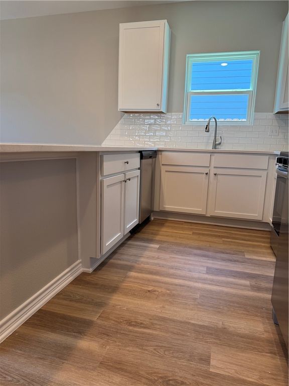 3025 Sabinas St, Corpus Christi, TX 78405 — photo 4