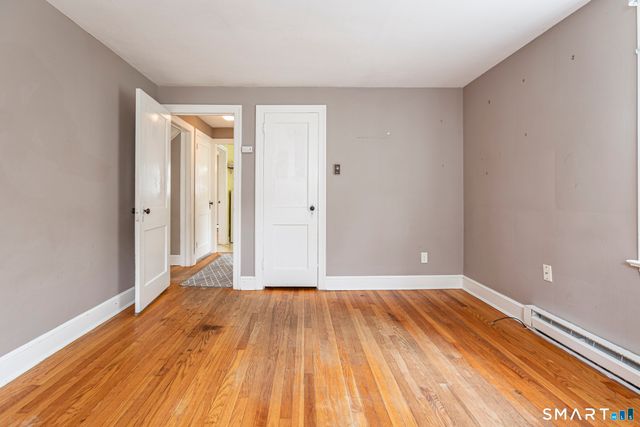 59 Glenwood Street, Manchester, CT 06040