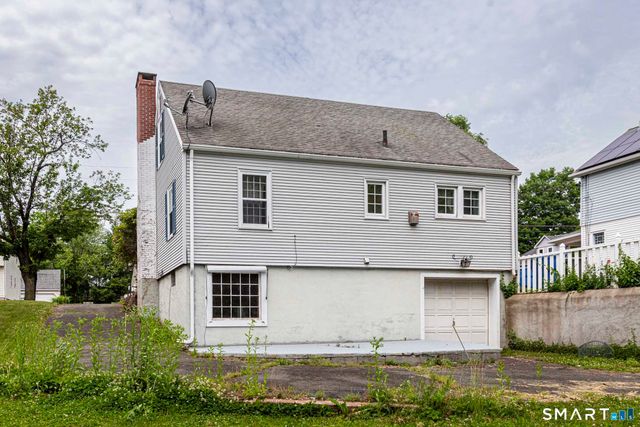 59 Glenwood Street, Manchester, CT 06040