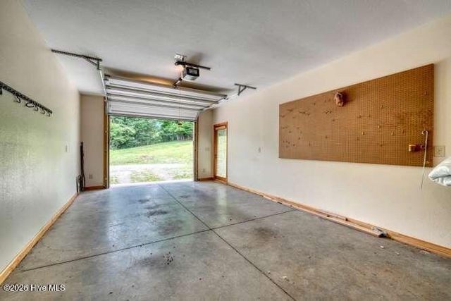 99 Old Possum Way, Murphy, NC 28906