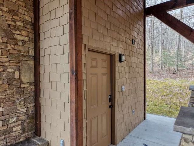 99 Old Possum Way, Murphy, NC 28906