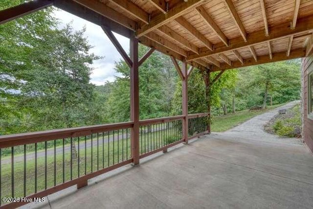 99 Old Possum Way, Murphy, NC 28906