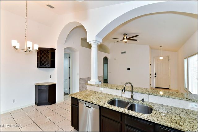 13136 WELLINGTON, Horizon City, TX 79928
