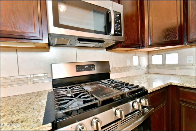 13136 WELLINGTON, Horizon City, TX 79928