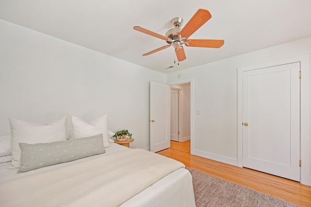 4045 Esperanza Dr, Sacramento, CA 95864